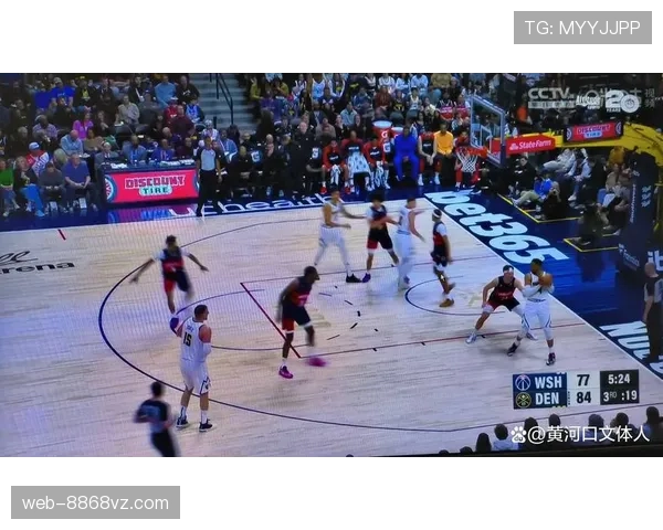 乔丹·普尔三分出手改变勇士进攻节奏 提升球队关键时刻得分效率