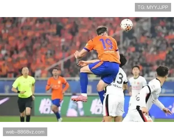 泰山队争冠关键阶段屡现崩盘，稳定性问题再度凸显